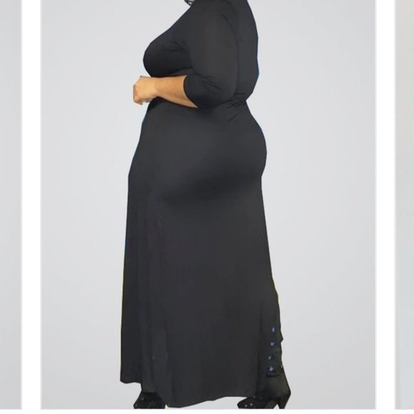 Keyhole Dress - Picture 2 of 2